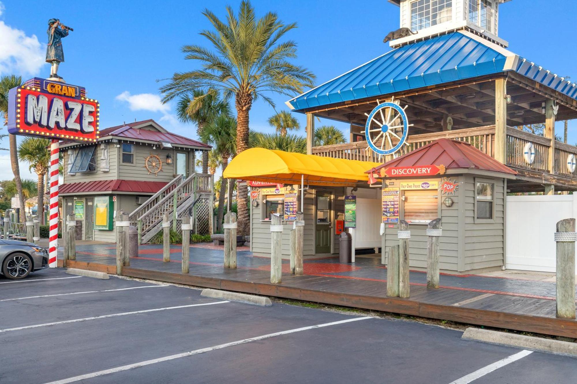 Luxury Gulf Front Property! Directly On The Beach! Sleeps 15! Panama City Beach Bagian luar foto