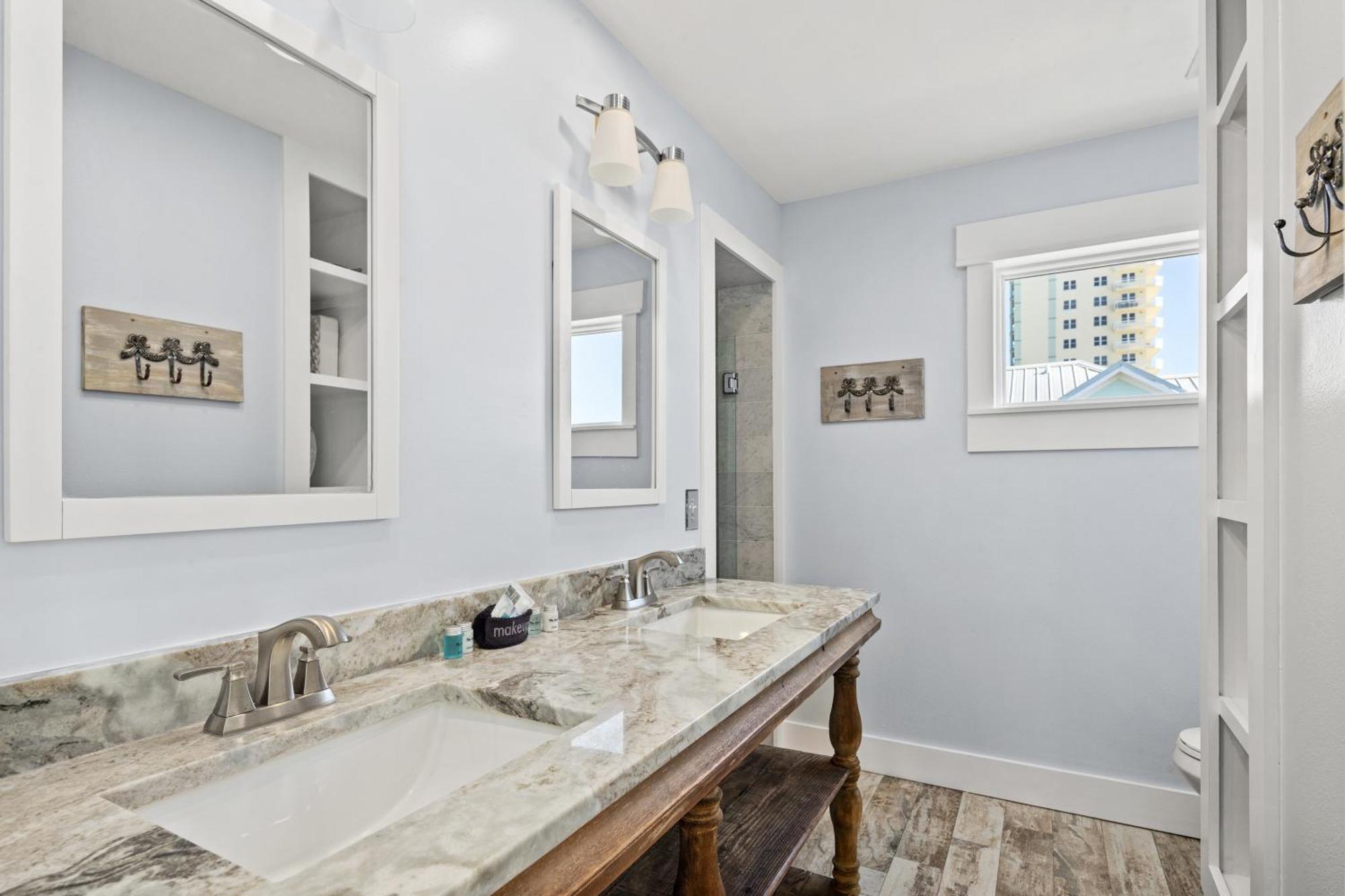 Luxury Gulf Front Property! Directly On The Beach! Sleeps 15! Panama City Beach Bagian luar foto